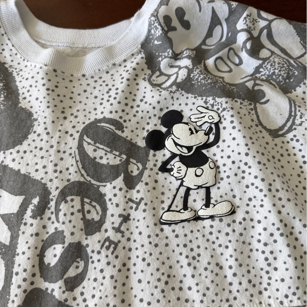 Disney Spirit Jersey - Mickey Mouse - Picture 2 of 5